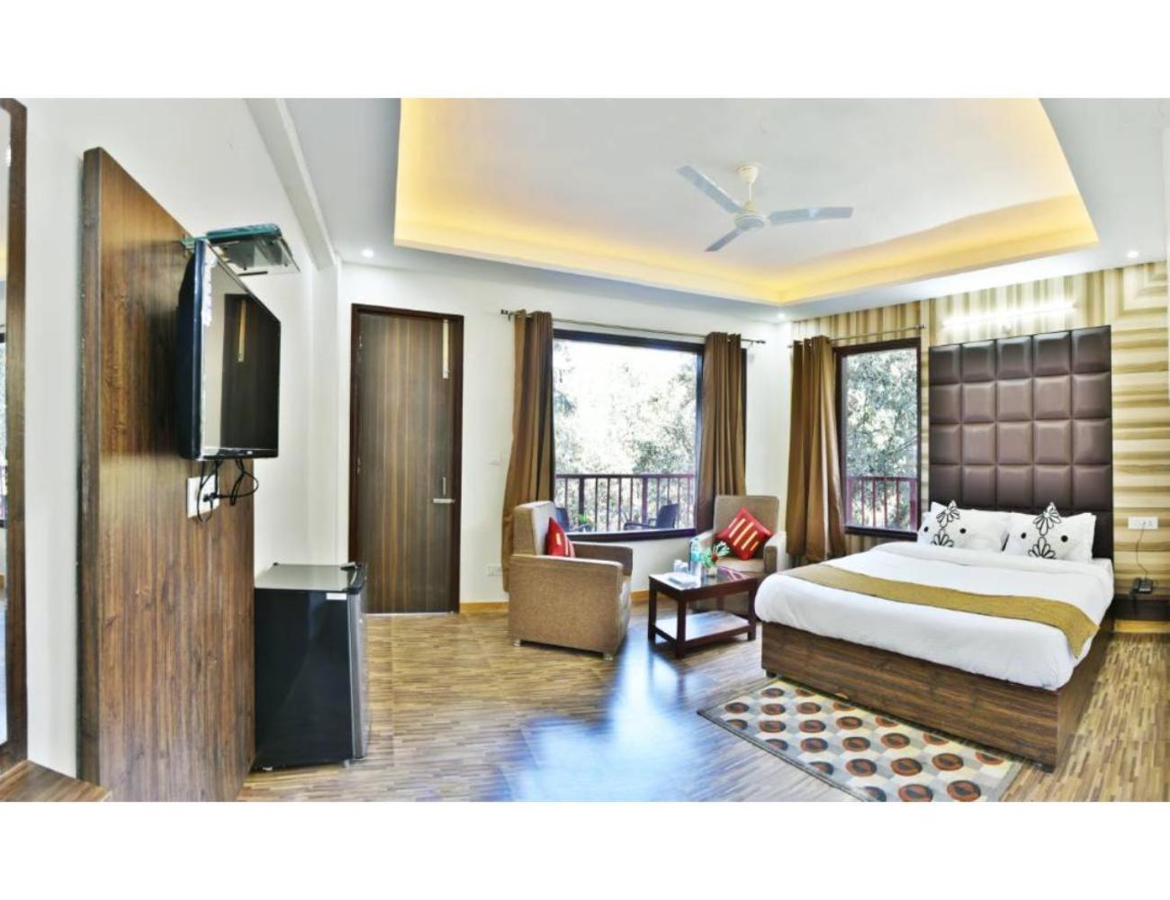 Bear Valley Resort, Далхаузи Экстерьер фото